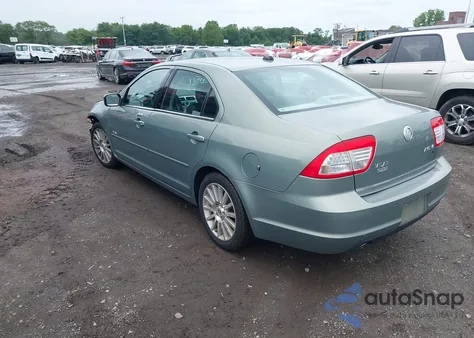 2008 Mercury Milan V6 Premier z USA, uszkodzony, nr VIN 3MEHM02108R663219